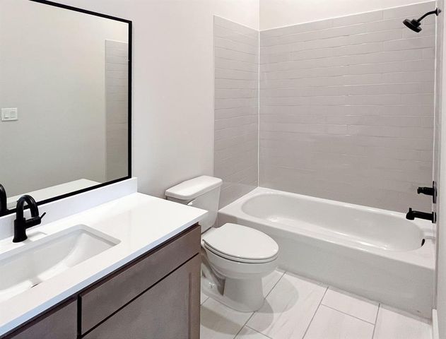 1806 Line Street, Houston, TX 77009