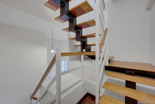 190 Fordham Street 12, Bronx, NY 10464