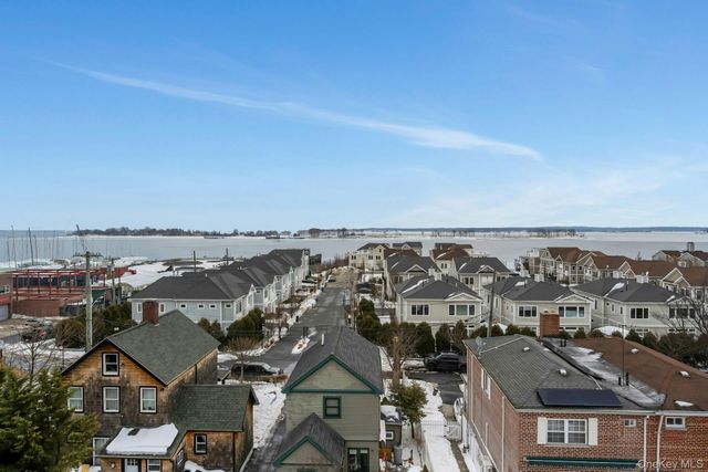 190 Fordham Street 12, Bronx, NY 10464