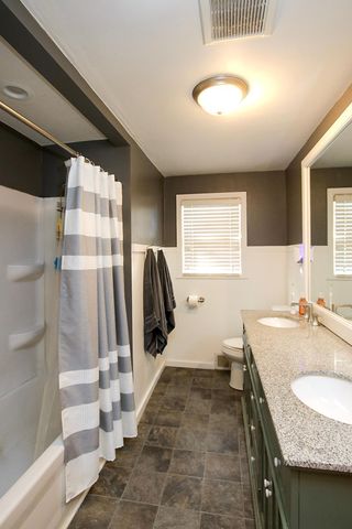 6 5th Avenue NE, Hutchinson, MN 55350