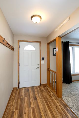 6 5th Avenue NE, Hutchinson, MN 55350