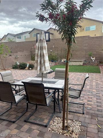 6829 Chargehand Avenue, Las Vegas, NV 89156