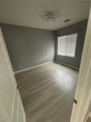 6829 Chargehand Avenue, Las Vegas, NV 89156