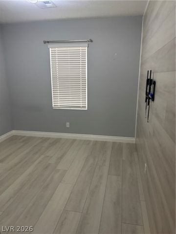 6829 Chargehand Avenue, Las Vegas, NV 89156