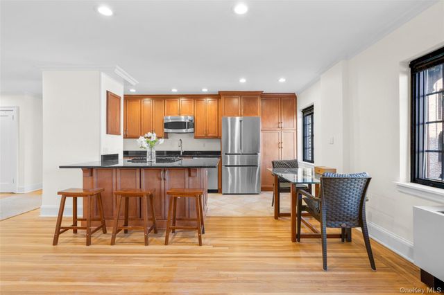 66 Milton Rd Milton C41, Rye, NY 10580