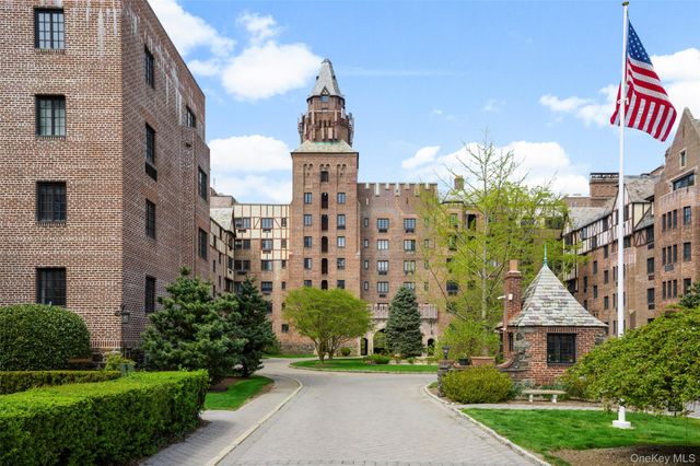 66 Milton Rd Milton C41, Rye, NY 10580