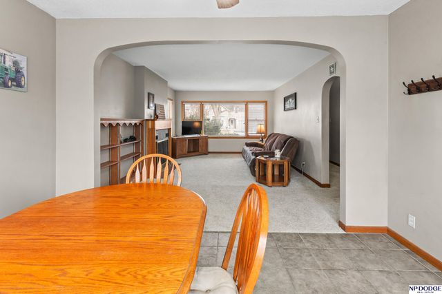 239 W 12 Street, Fremont, NE 68025