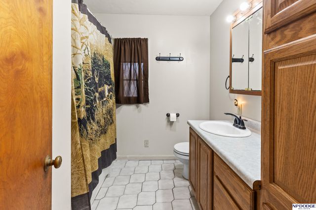 239 W 12 Street, Fremont, NE 68025