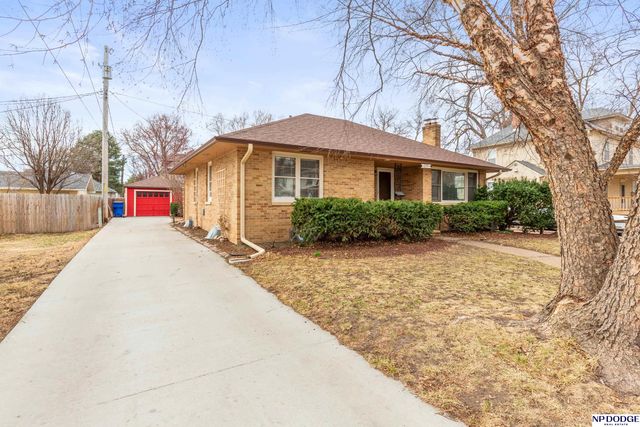 239 W 12 Street, Fremont, NE 68025