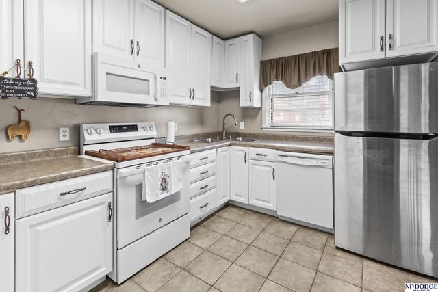 239 W 12 Street, Fremont, NE 68025