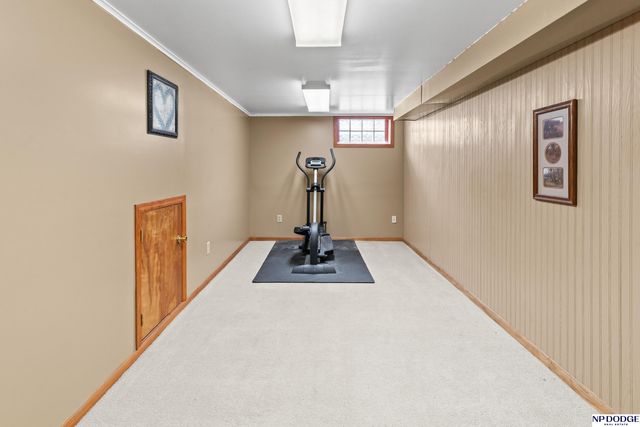 239 W 12 Street, Fremont, NE 68025