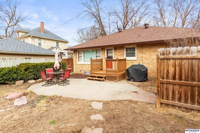 239 W 12 Street, Fremont, NE 68025