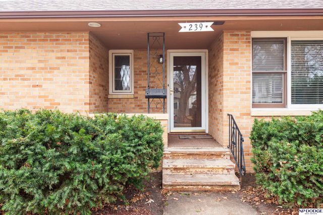 239 W 12 Street, Fremont, NE 68025