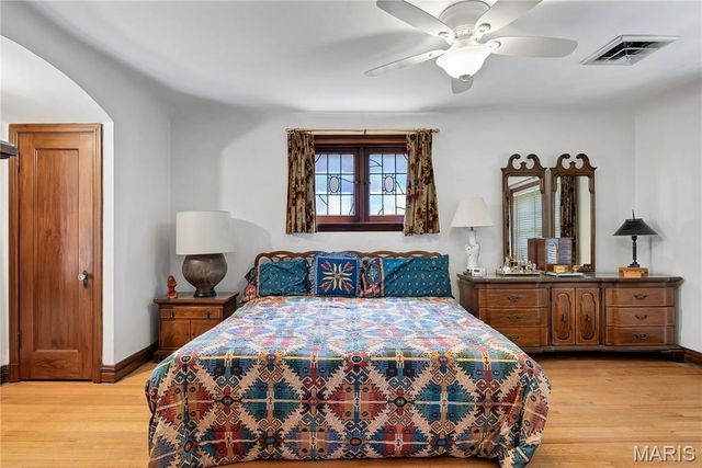 8015 Davis Drive, Clayton, MO 63105