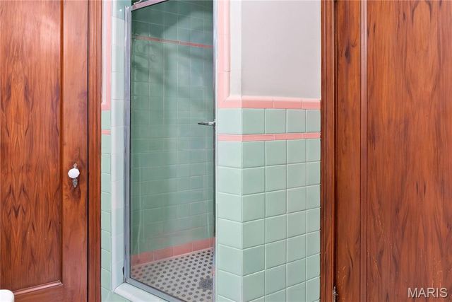 8015 Davis Drive, Clayton, MO 63105