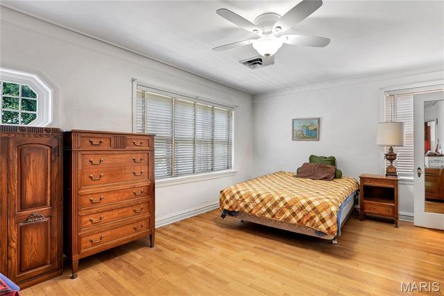 8015 Davis Drive, Clayton, MO 63105