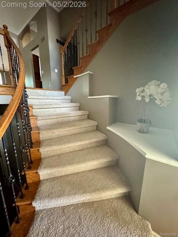 6603 BERRY CREEK Lane, West Bloomfield Charter Township, MI 48322