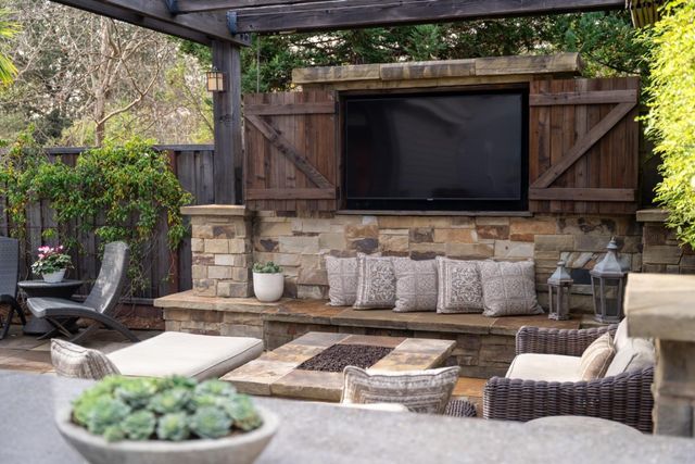 15 Deerfield Drive, Scotts Valley, CA 95066