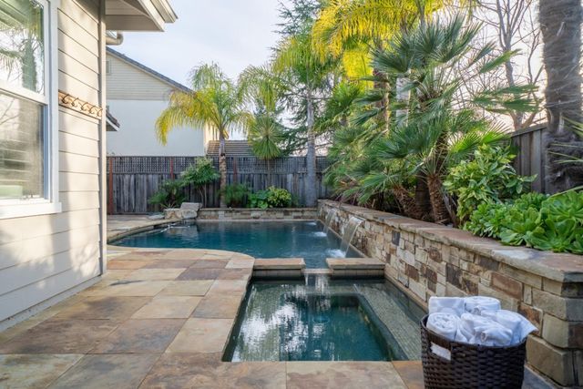 15 Deerfield Drive, Scotts Valley, CA 95066