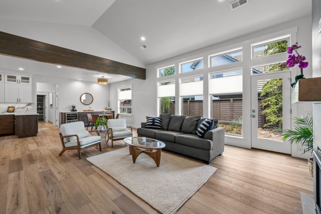 3422 NW Jackwood Place, Bend, OR 97703