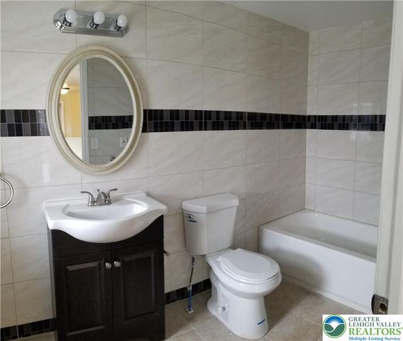102 East Susquehanna Street 4, Allentown City, PA 18103