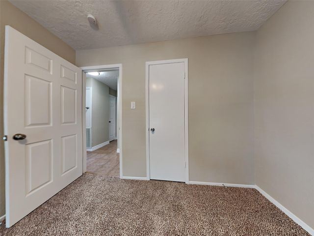 123 Greenshire Drive, League City, TX 77573