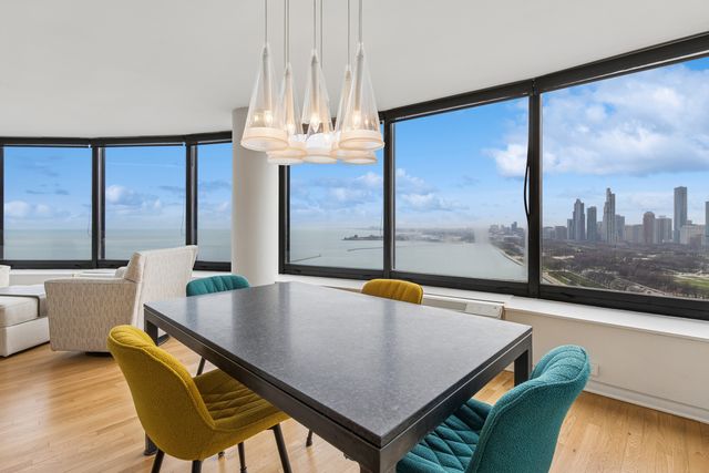 155 N HARBOR Drive 2512, Chicago, IL 60601