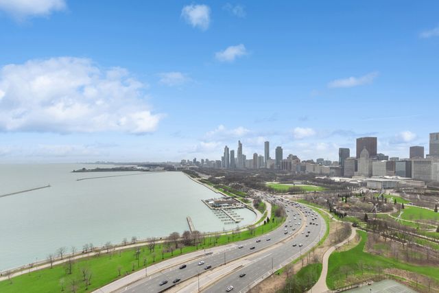 155 N HARBOR Drive 2512, Chicago, IL 60601