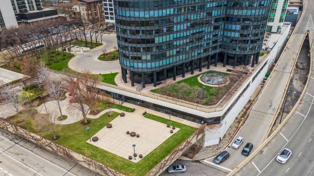 155 N HARBOR Drive 2512, Chicago, IL 60601