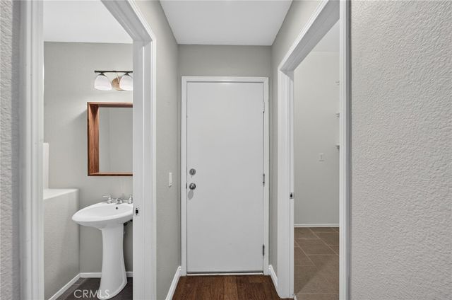 29598 Little Fox Court, Menifee, CA 92584