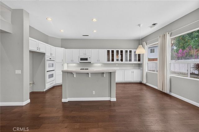29598 Little Fox Court, Menifee, CA 92584
