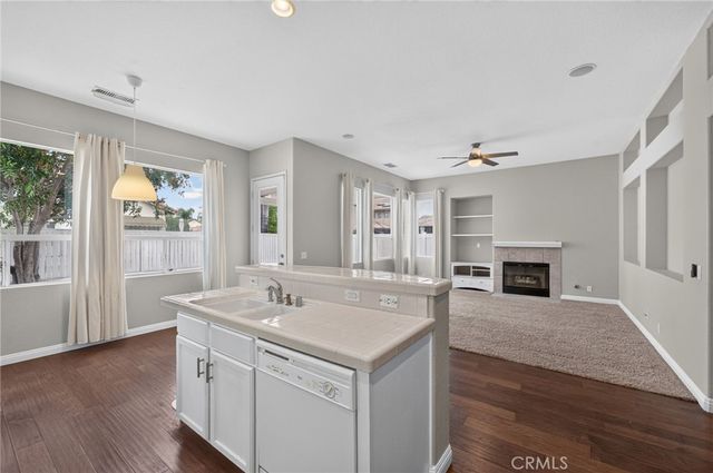 29598 Little Fox Court, Menifee, CA 92584