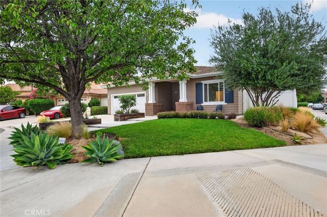 29598 Little Fox Court, Menifee, CA 92584