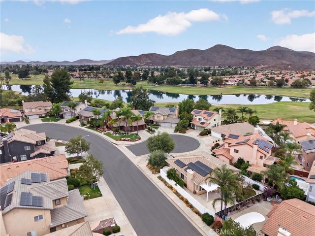 29598 Little Fox Court, Menifee, CA 92584