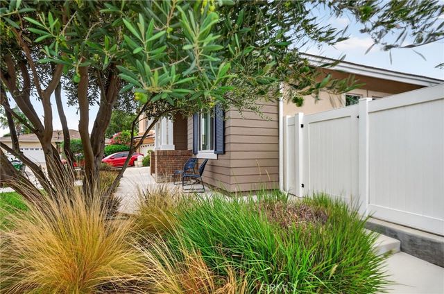 29598 Little Fox Court, Menifee, CA 92584