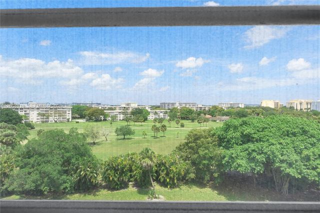 2661 S Course Drive 805, Pompano Beach, FL 33069