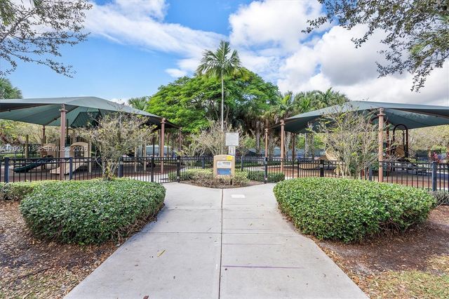2661 S Course Drive 805, Pompano Beach, FL 33069