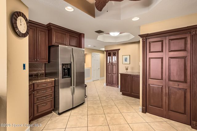 93 Delannoy Avenue 406, Cocoa, FL 32922