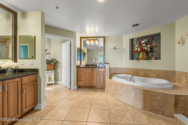 93 Delannoy Avenue 406, Cocoa, FL 32922