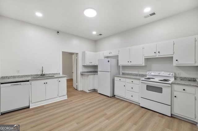 808 Knollwood Drive, Winder, GA 30680