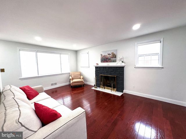 4505 HARGROVE RD, Temple Hills, MD 20748