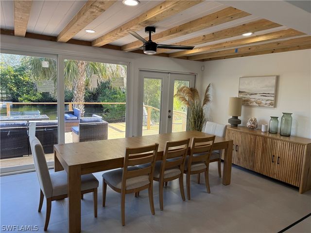 514 14th ST N, Naples, FL 34102