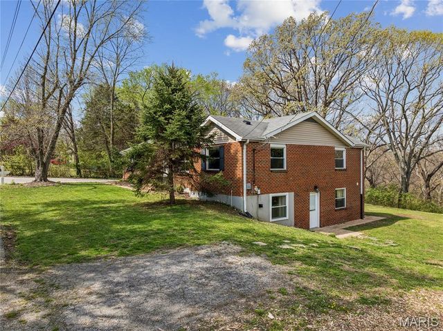 2617 Rosemary Lane, High Ridge, MO 63049
