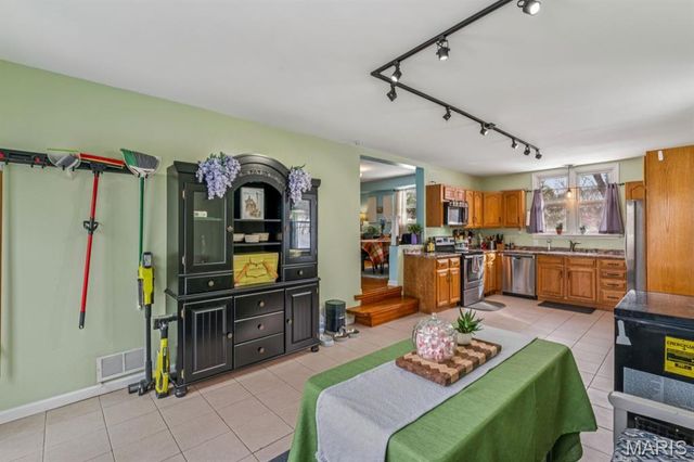 2617 Rosemary Lane, High Ridge, MO 63049