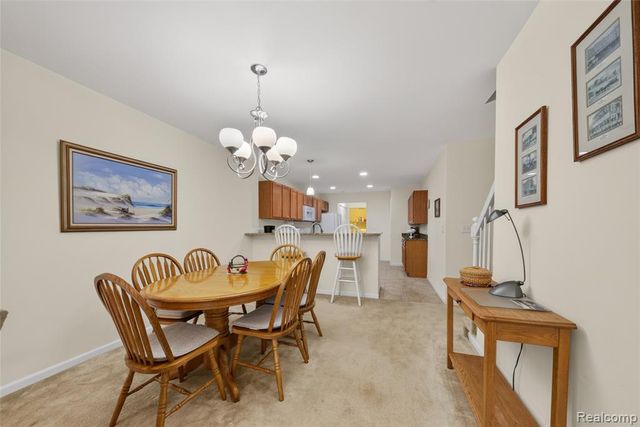 1122 Abbey Court, Westland, MI 48185