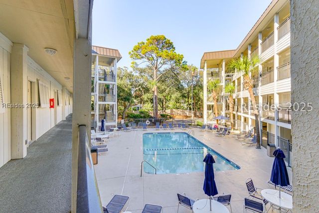 23 S Forest Beach Dr Apt 140, Hilton Head Island, SC 29928