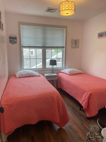 128 Colonial Rd, Marshfield, MA 02050