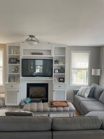 128 Colonial Rd, Marshfield, MA 02050