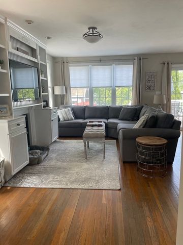 128 Colonial Rd, Marshfield, MA 02050