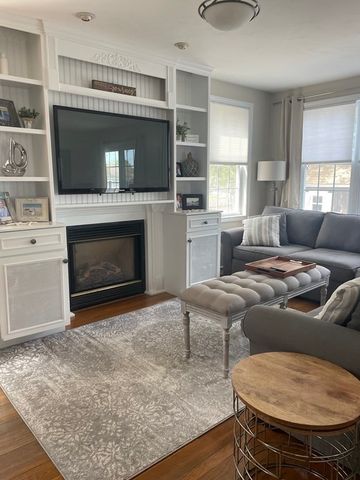 128 Colonial Rd, Marshfield, MA 02050